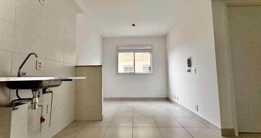 Apartamento com 2 quartos à venda na Rua Victório Santim, 2776, Itaquera, São Paulo