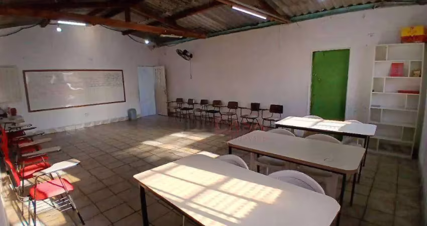 Casa com 3 quartos à venda na Rua Arraial de Catas Altas, 222, Vila Jacuí, São Paulo