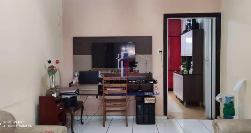 Casa com 3 dormitórios à venda, 165 m² por R$ 650.000 - Vila Homero Thon - Santo André/SP