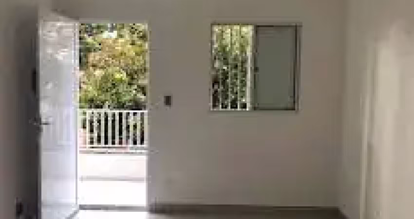 Kitnet com 1 dormitório para alugar, 20 m² por R$ 980,00/mês - Bangu - Santo André/SP
