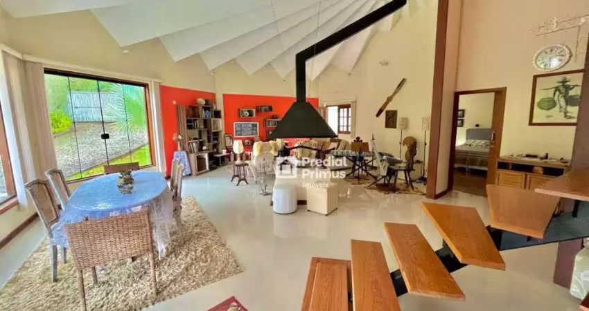 Casa à venda, 189 m² por R$ 760.000,00 - Fazenda Bela Vista - Nova Friburgo/RJ