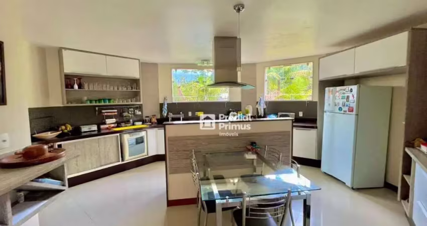 Casa com 3 dormitórios à venda, 189 m² por r$ 760.000,00 - fazenda bela vista - nova friburgo/rj