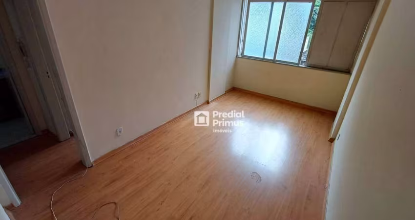 Apartamento com 1 dormitório para alugar, 60 m² por R$ 1.723,00/mês - Centro - Nova Friburgo/RJ