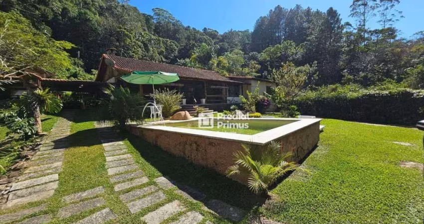 Casa com 2 dormitórios à venda, 297 m² por r$ 750.000,00 - mury - nova friburgo/rj