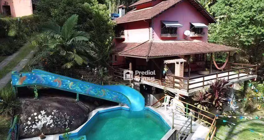 Casa à venda, 350 m² por R$ 1.350.000,00 - Lumiar - Nova Friburgo/RJ