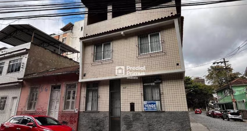 Casa com 2 dormitórios à venda, 121 m² por R$ 750.000,00 - Centro - Nova Friburgo/RJ