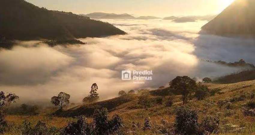Terreno à venda, 995 m² por R$ 130.000,00 - Cascatinha - Nova Friburgo/RJ