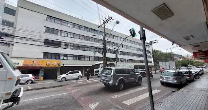 Apartamento com 1 dormitório à venda, 50 m² por R$ 370.000,00 - Centro - Nova Friburgo/RJ