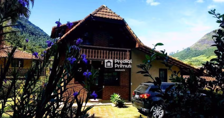 Casa com 2 dormitórios à venda, 68 m² por R$ 700.000,00 - São Pedro da Serra - Nova Friburgo/RJ
