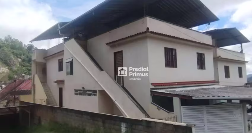 Prédio com 3 apartamentos á venda no bairro de são jorge