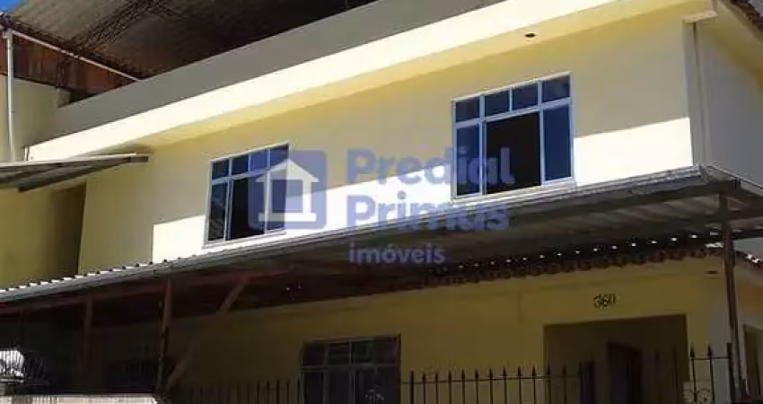 03 casas à venda, por r$ 900.000 - chácara paraíso - nova friburgo/rj