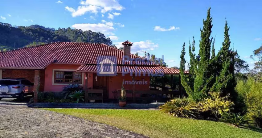 Maravilhosa chácara, com 3 dormitórios à venda, 215 m² por r$ 1.300.000 - chácara paraíso - nova fr