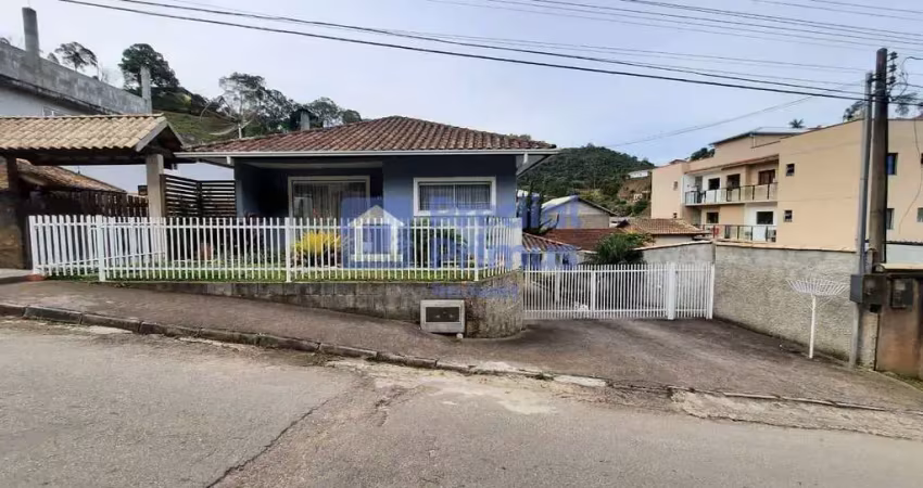 Casa com 4 dormitórios à venda, 320 m² por r$ 800.000,00 - campo do coelho - nova friburgo/rj