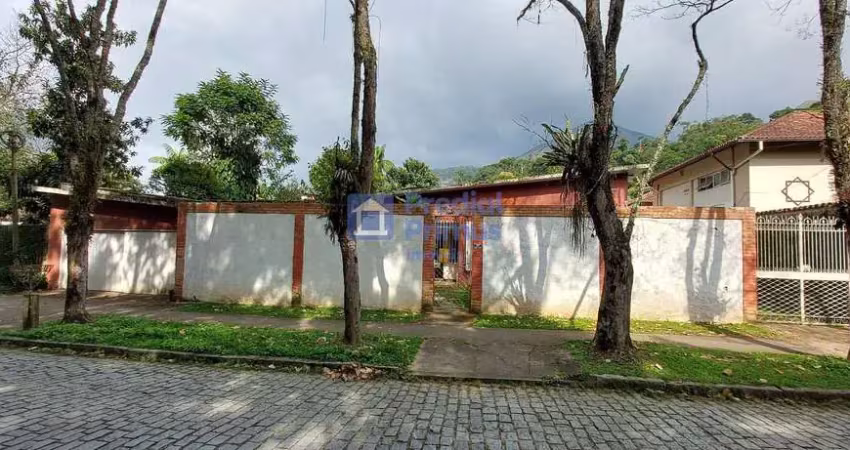 Faça desta casa de 4 dormitórios à venda, seu novo lar - parque são clemente - nova friburgo/rj
