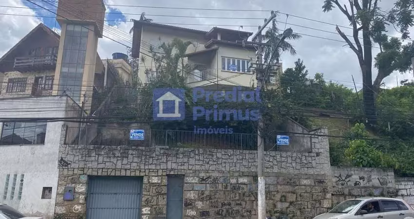 Casa, 171 m² - venda por r$ 1.350.000,00 ou aluguel por r$ 4.600,00/mês - centro - nova friburgo/rj