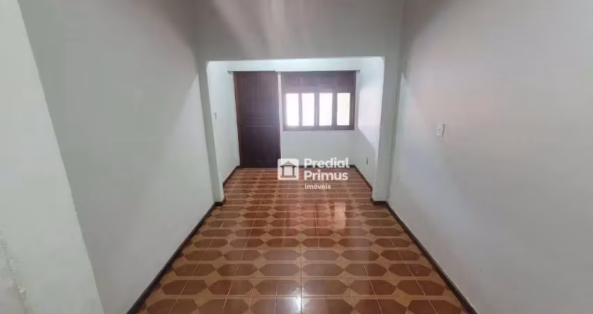 Casa com 3 dormitórios à venda, 47 m² por R$ 220.000,00 - Chácara Paraíso - Nova Friburgo/RJ