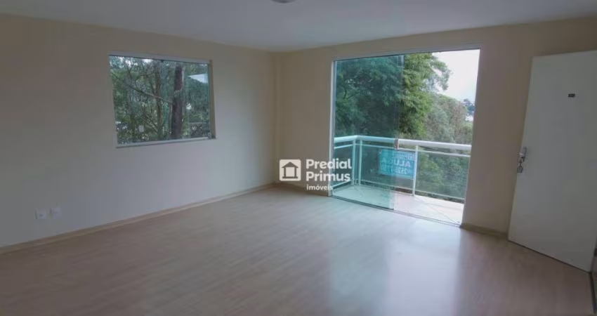 Apartamento com 3 dormitórios para alugar, 123 m² por R$ 2.542,59/mês - Cônego - Nova Friburgo/RJ