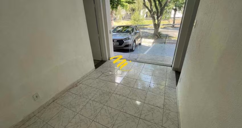 Sobrado à venda em Campinas, Cambuí, com 6 quartos, com 204.63 m²