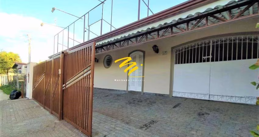 Casa à venda em Campinas, Jardim Flamboyant, com 4 quartos, com 130 m²