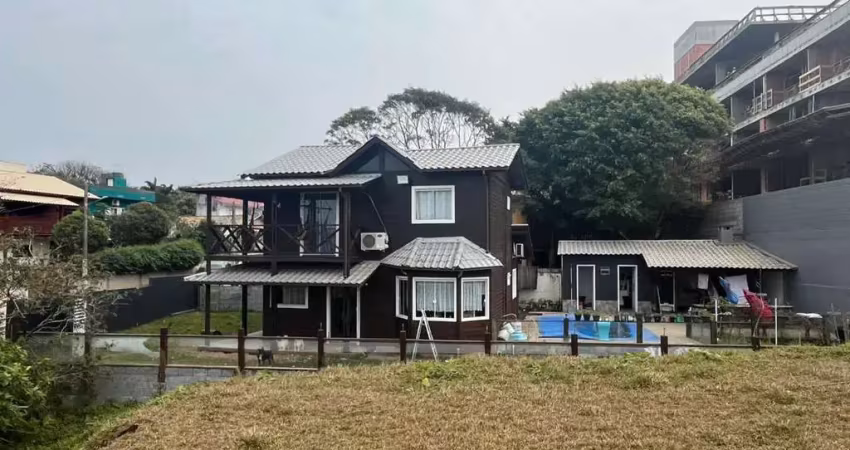 Casa para venda em imbituba, vila nova, 3 dormitórios, 1 suíte, 2 banheiros, 2 vagas