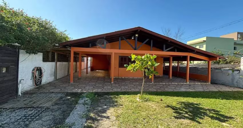 Casa para venda em imbituba, ribanceira, 3 dormitórios, 1 suíte, 2 banheiros, 1 vaga