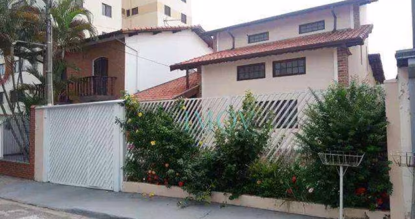 Casa com 3 dormitórios à venda, 170 m² por R$ 1.000.000,00 - Jardim das Indústrias - São José dos Campos/SP