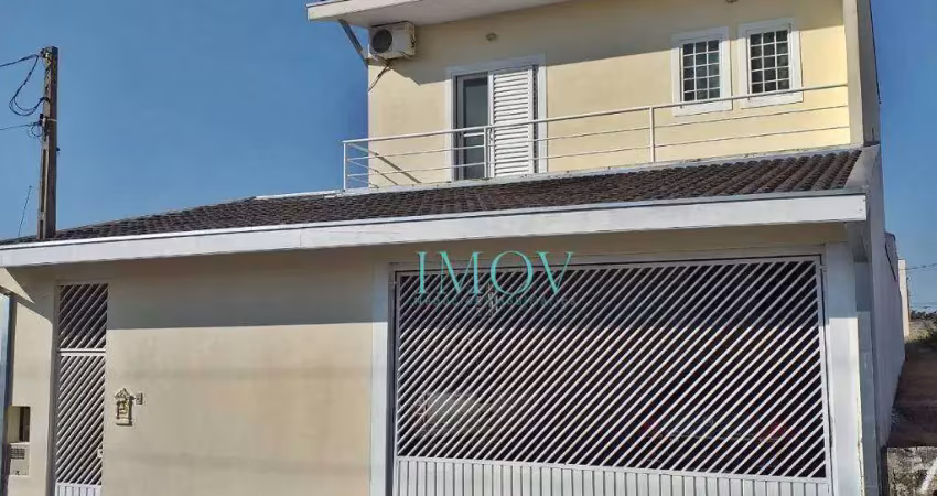 Sobrado com 3 dormitórios à venda, 165 m² por R$ 950.000,00 - Villa Branca - Jacareí/SP