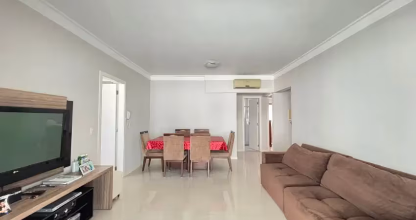 Apartamento com 3 quartos para alugar na Rua 2970, 305, Centro, Balneário Camboriú