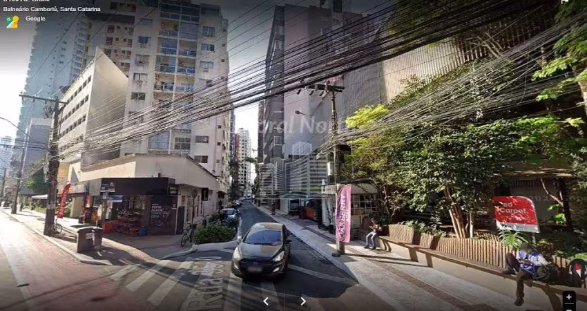 Apartamento na quadra do mar próximo ao Passeio San Miguel.