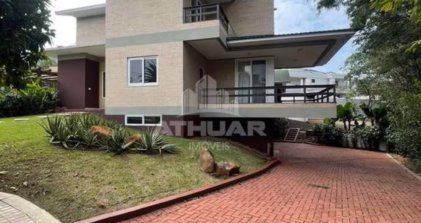 SOBRADO À VENDA NO CONDOMÍNIO RESIDENCIAL COUNTRY IGUAÇU