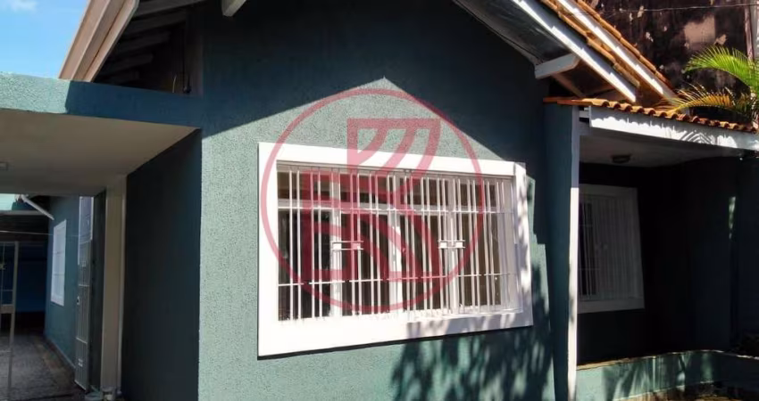 Casa para Venda em São Paulo, Vila Moinho Velho, 2 dormitórios, 2 banheiros, 5 vagas