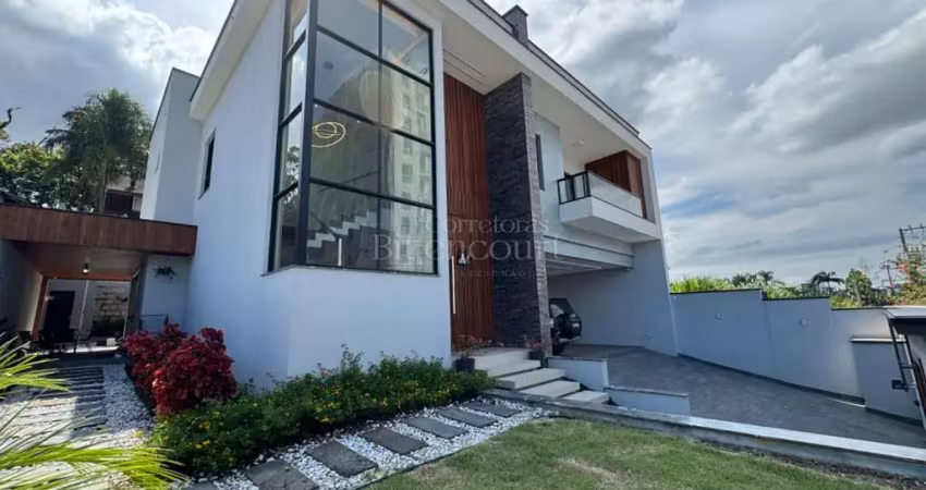 Casa com 4 quartos à venda no América, Joinville 
