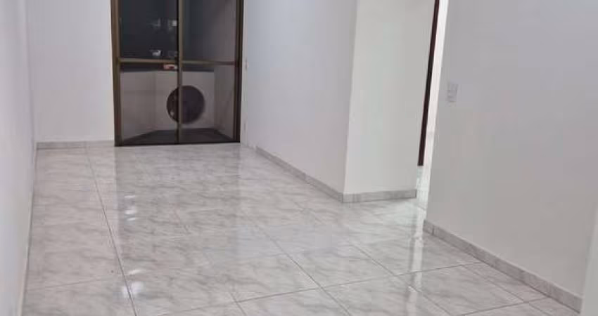 Apartamento à venda em Vila Bertioga com 74 m², 3