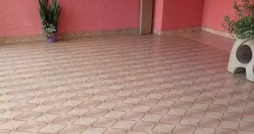 Casa à venda em Água Rasa com 180 m², 2 quartos, 2
