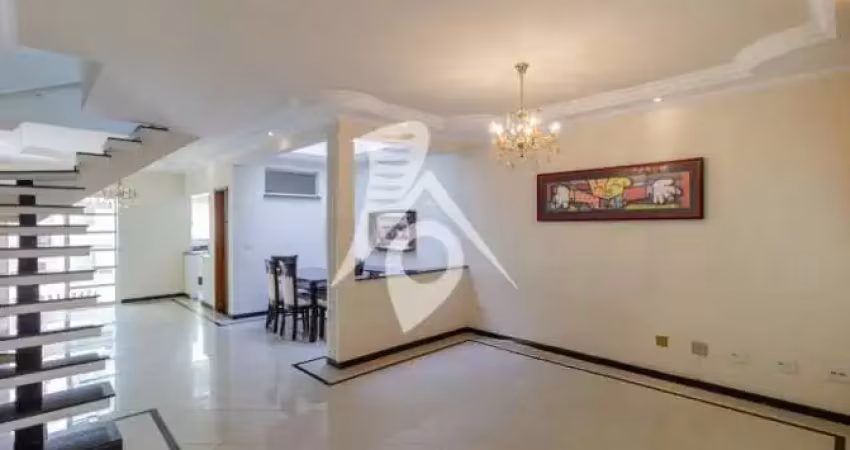 Casa com 3 quartos para alugar na Rua Luiza Canero, 436, Vila Canero, São Paulo