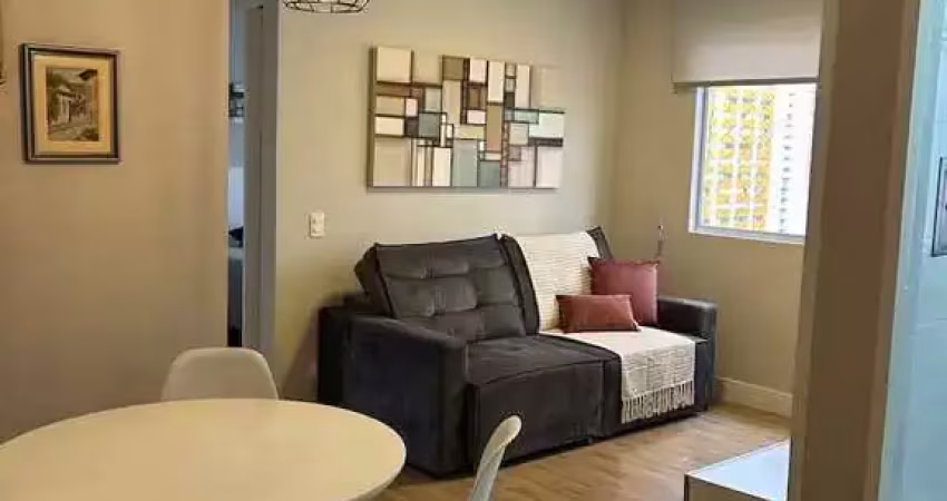 Apartamento com 2 quartos para alugar na Avenida Sete de Setembro, 3574, Centro, Curitiba
