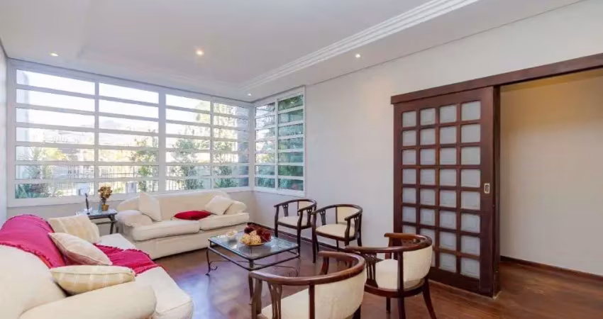 Casa com 4 quartos à venda na Rua Doutor Nelson de Souza Pinto, 471, São Lourenço, Curitiba