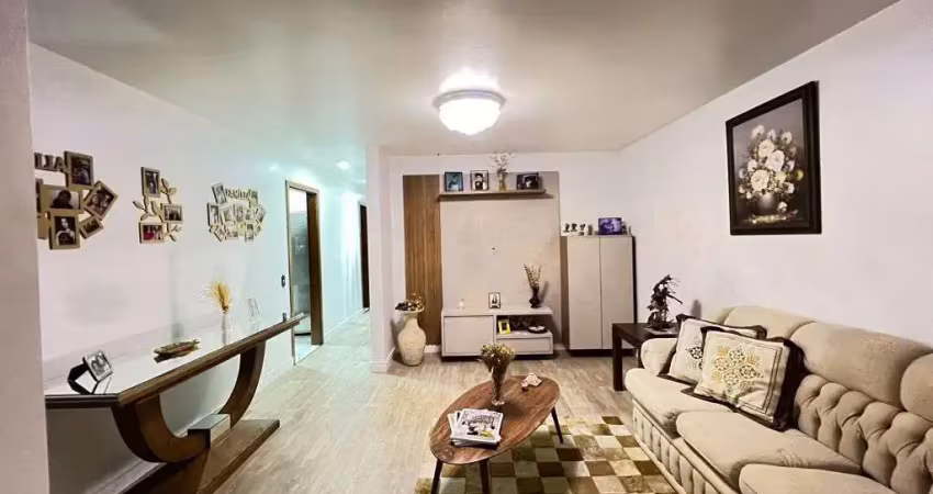 Casa com 4 quartos à venda na Adília Alves Betenheuser, 101, Alto Boqueirão, Curitiba