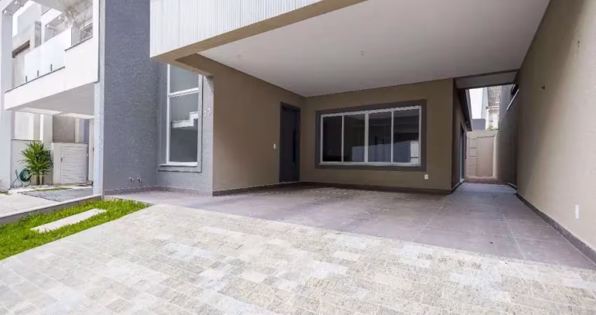 Casa em condomínio fechado com 4 quartos à venda na Rua Maria Luiza Bazzani Natal, 381, Uberaba, Curitiba