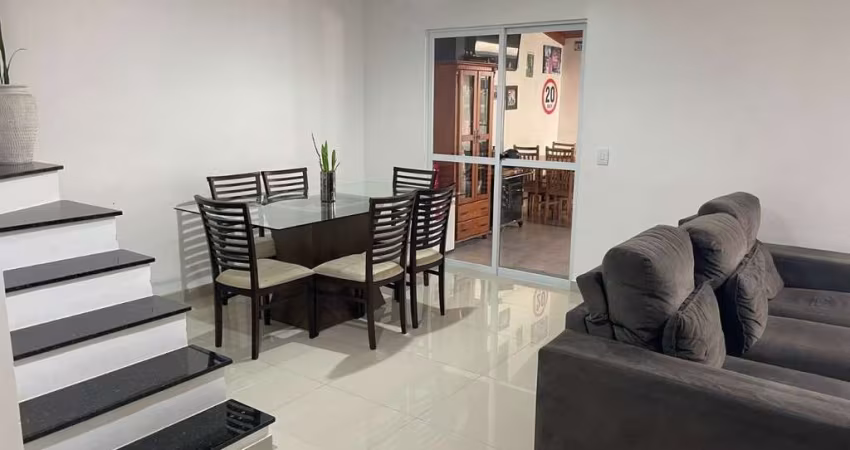 Casa em condomínio fechado com 3 quartos à venda na Rua João Dembinski, 371, Campo Comprido, Curitiba