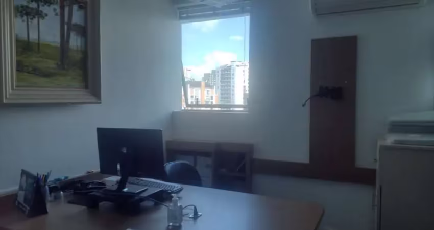 Sala comercial à venda na Rua Emiliano Perneta, 860, Centro, Curitiba