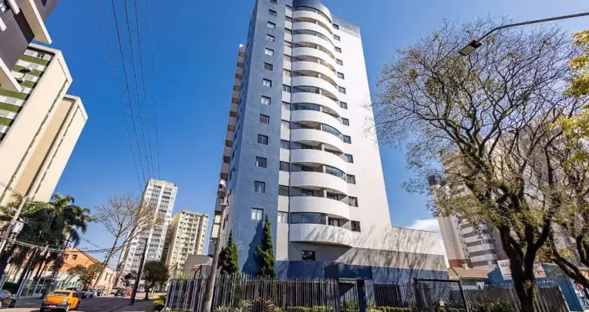 Apartamento com 3 quartos à venda na Rua Guilherme Pugsley, 1760, Água Verde, Curitiba