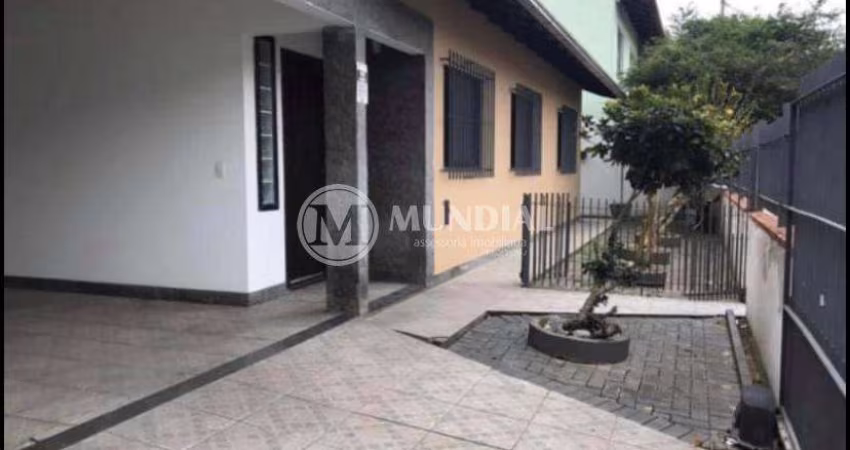 Casa para venda no centro de bc , Centro , Balneário Camboriú - SC
