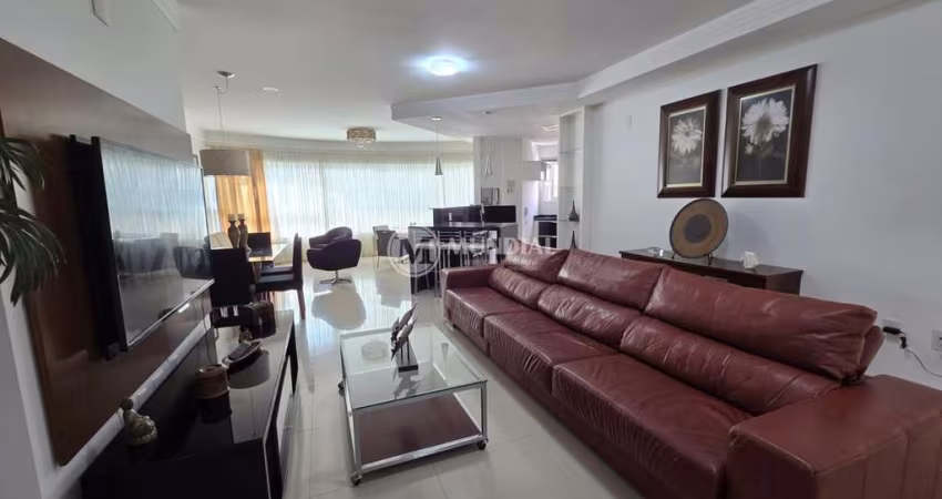 Otimo apartamento quadra mar , Centro, Balneário Camboriú - SC