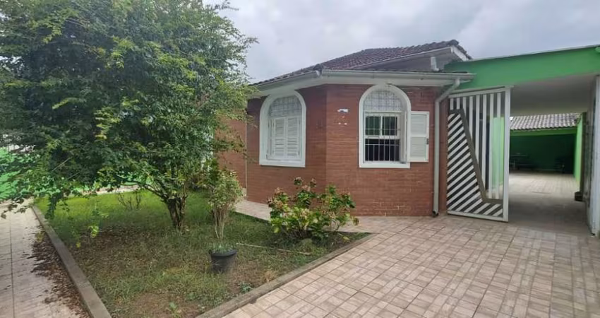 Casa para Venda em Praia Grande, Solemar, 2 dormitórios, 3 banheiros, 4 vagas