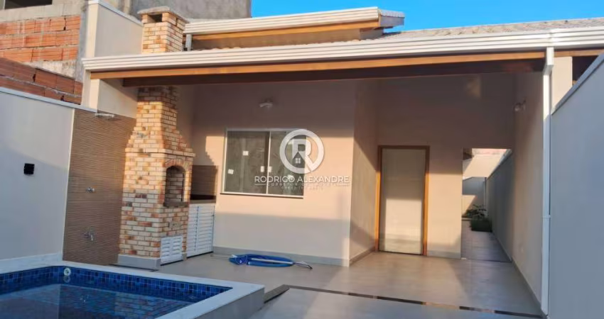 Encante-se com esta Casa em Park D'Aville! 3 Dormitórios, Piscina e Espaço Gourmet – R$ 510.000
