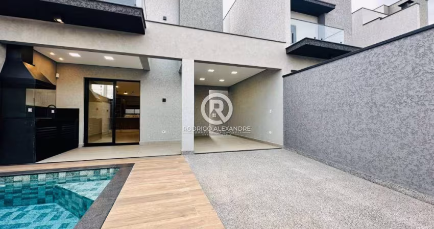 Sobrado com 3 Dormitórios e Piscina à Venda em Jardim Ribamar, Peruíbe - R$ 790.000