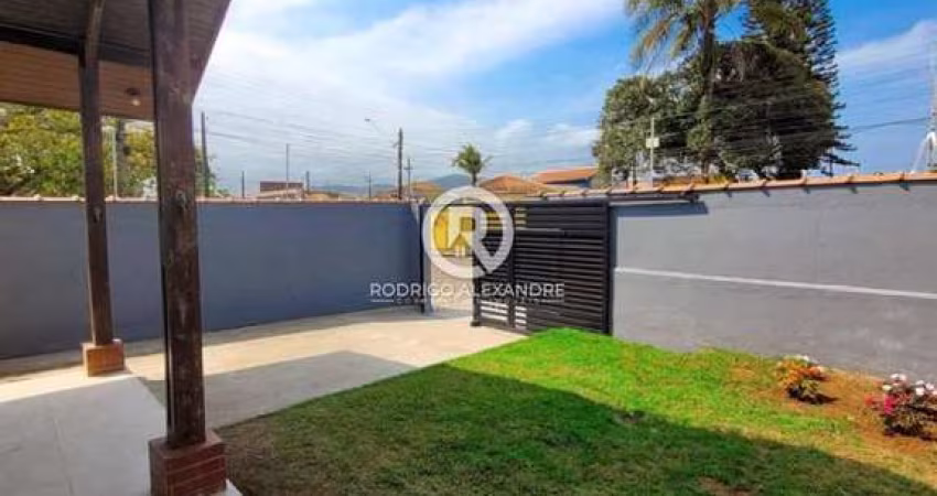 Casa Espetacular com 3 Dormitórios à Venda em Nova Itanhaém - Apenas R$ 349.000!