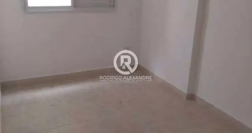 Apartamento com 2 Dormitórios e Lazer Completo em Guilhermina - Praia Grande por R$ 435.000