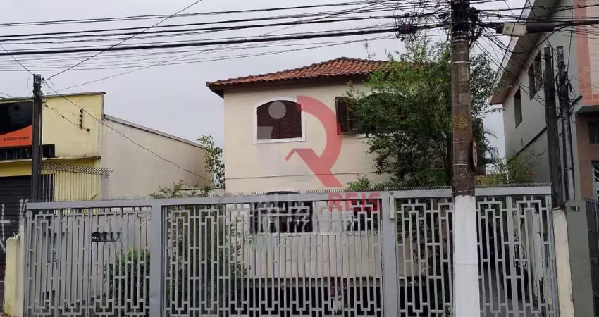 Oportunidade! são (dois)  sobrados geminado com 142 m² e cômodos amplos, 4 vagas de garagem, pode ser comercializado independente ou os (dois) juntos. totalizando 4 dormitórios, 4 banheiros, 8 vagas d